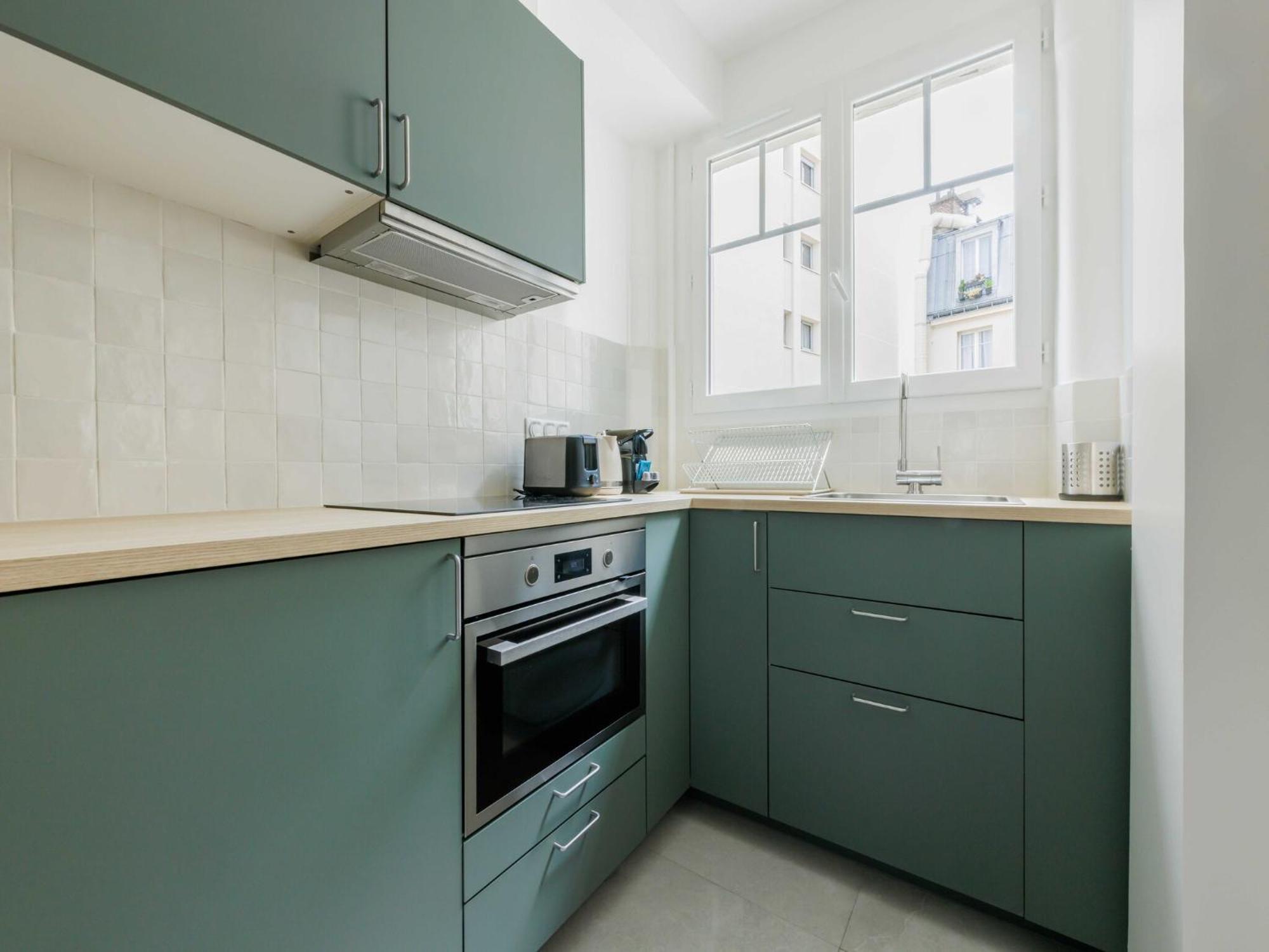 Cosy Proche La Apartment